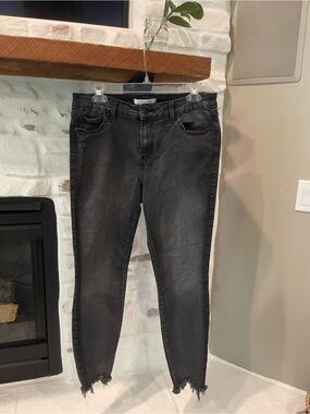 Eunina Black Mid Rise Skinny Ankle Jeans — size 13